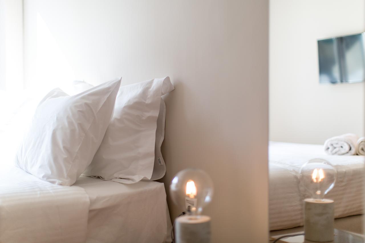 Aba Junior Apartment Veikou Street Athens Ngoại thất bức ảnh