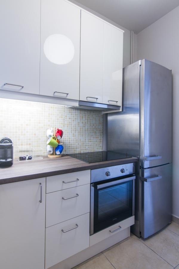 Aba Junior Apartment Veikou Street Athens Ngoại thất bức ảnh